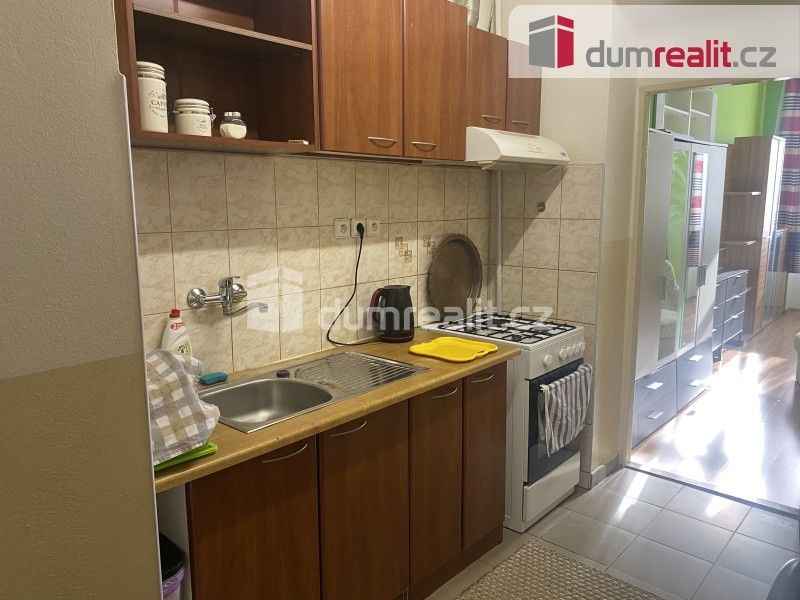 1+1, Zenklova, Praha, 40 m²