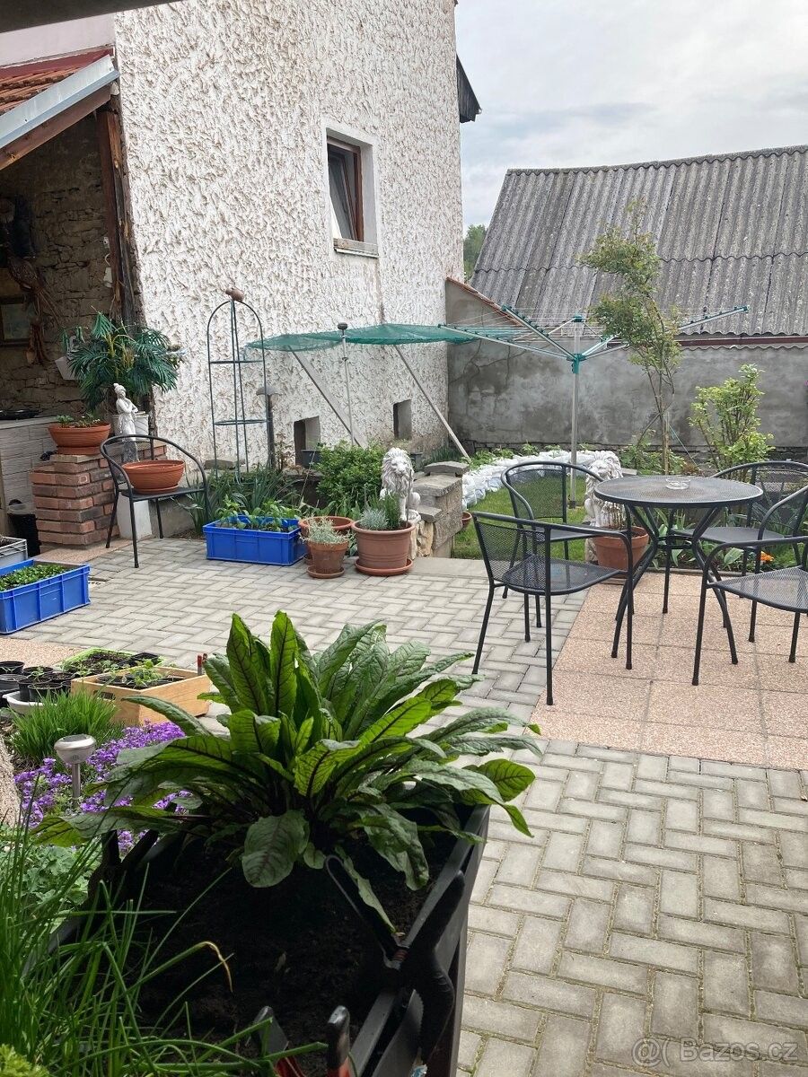 Prodej rodinný dům - Benešov nad Černou, 382 41