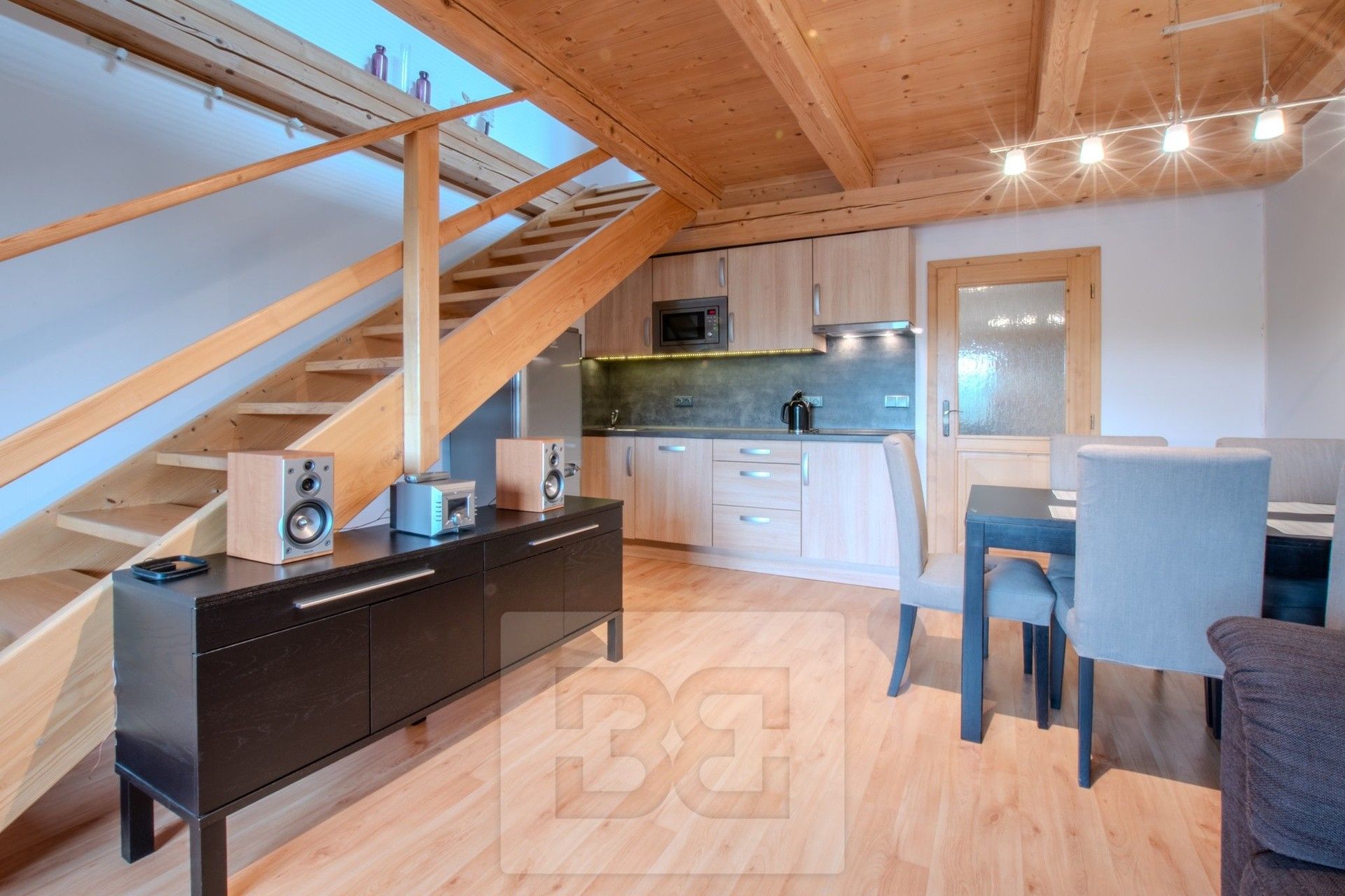 3+kk, Vítkovice, 74 m² - 1