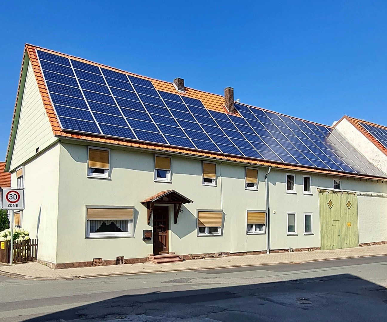 Rodinné domy, , Hessen, 207 m² - 1