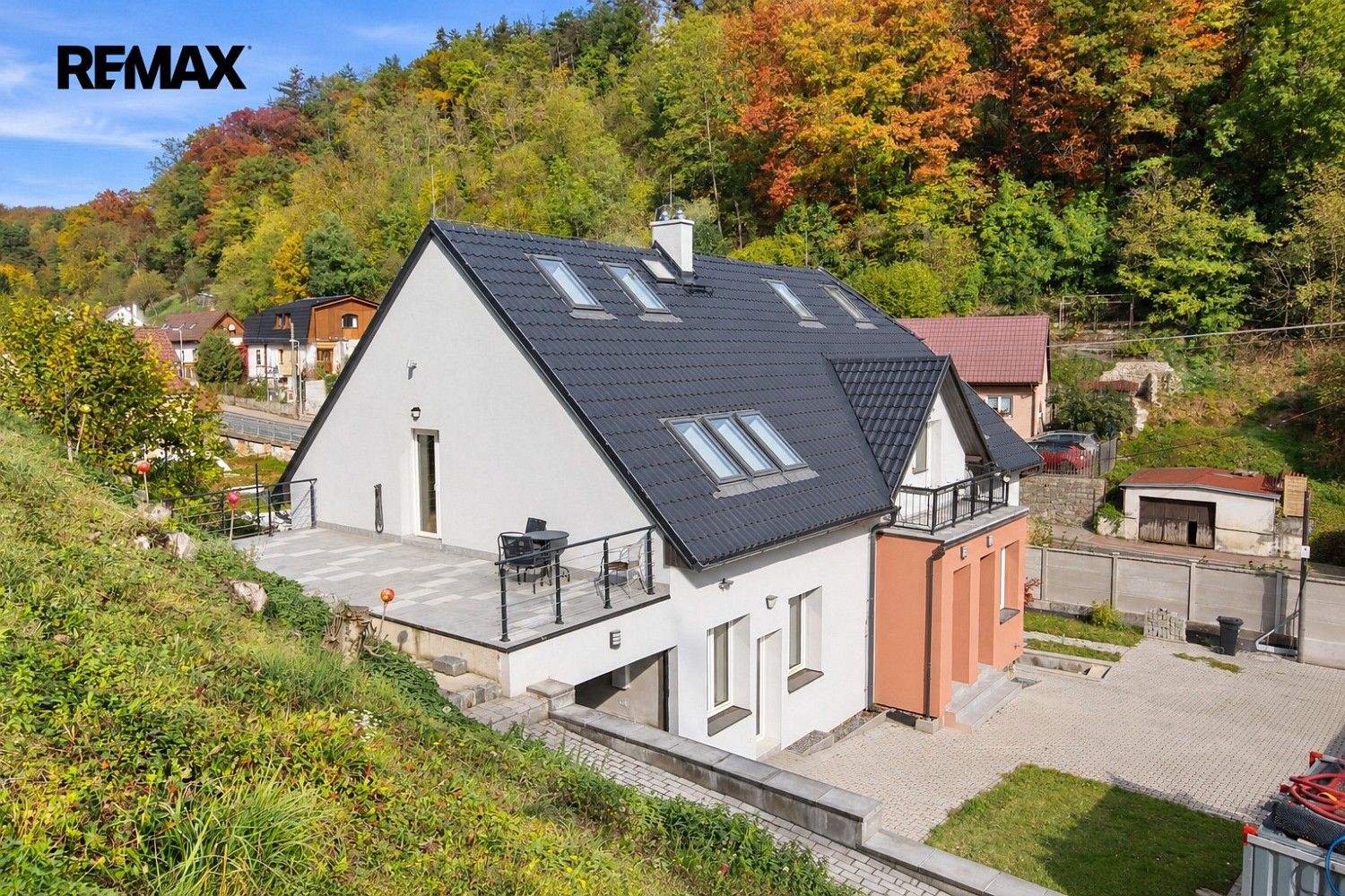 Rodinné domy, Jílové u Prahy - Kabáty, okres Praha-západ, 272 m² - 1