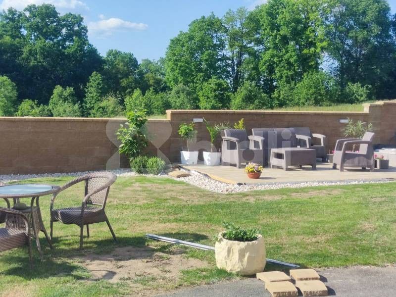 Pronájem byt 2+kk - Zvěrotice, 38 m²