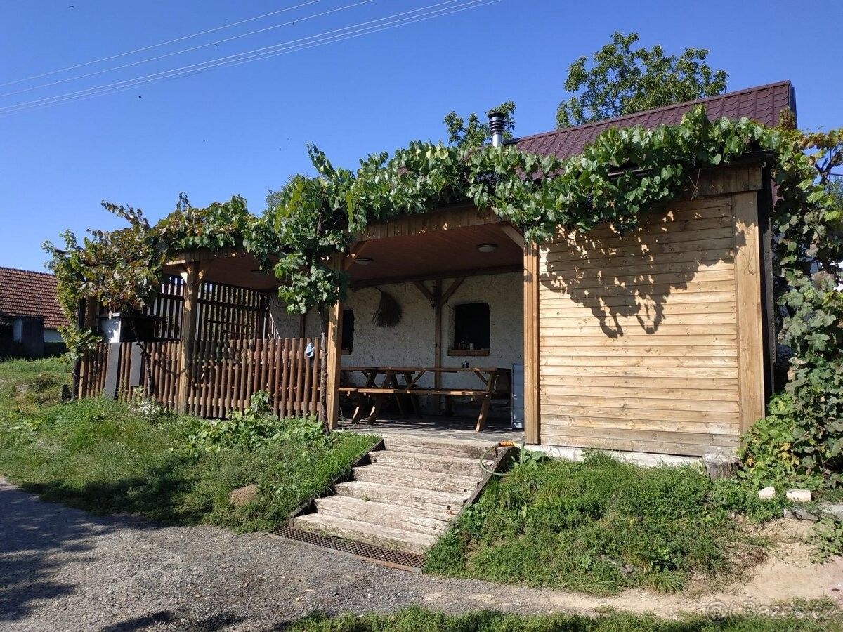 Chaty, Vlkoš u Kyjova, 696 41 - 2