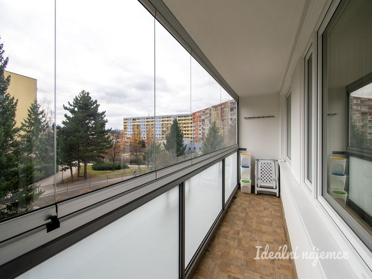 Byt 3+kk · 74 m² · V hůrkách, Praha - 3