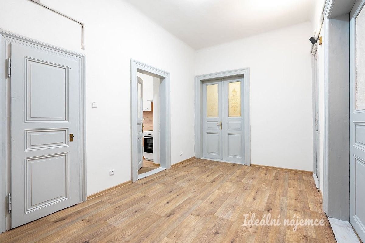 Byt 3+1 · 98 m² · Na bělidle, Praha - 4