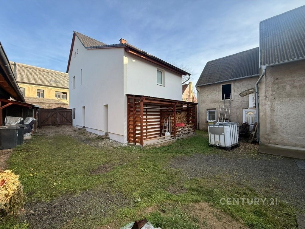 Prodej komerční - Štětí, 275 m²