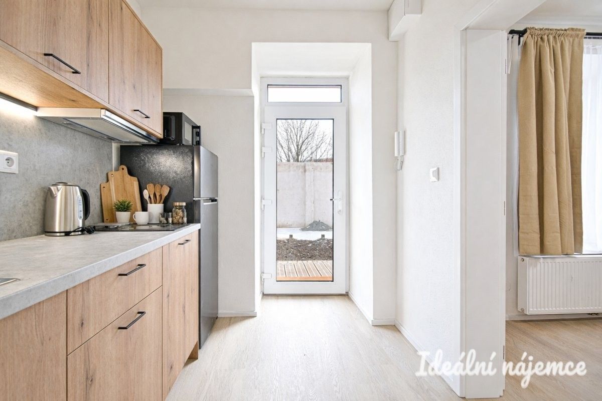 Pronájem byt 1+1 - Bubeníčkova, Brno, 25 m² - 2