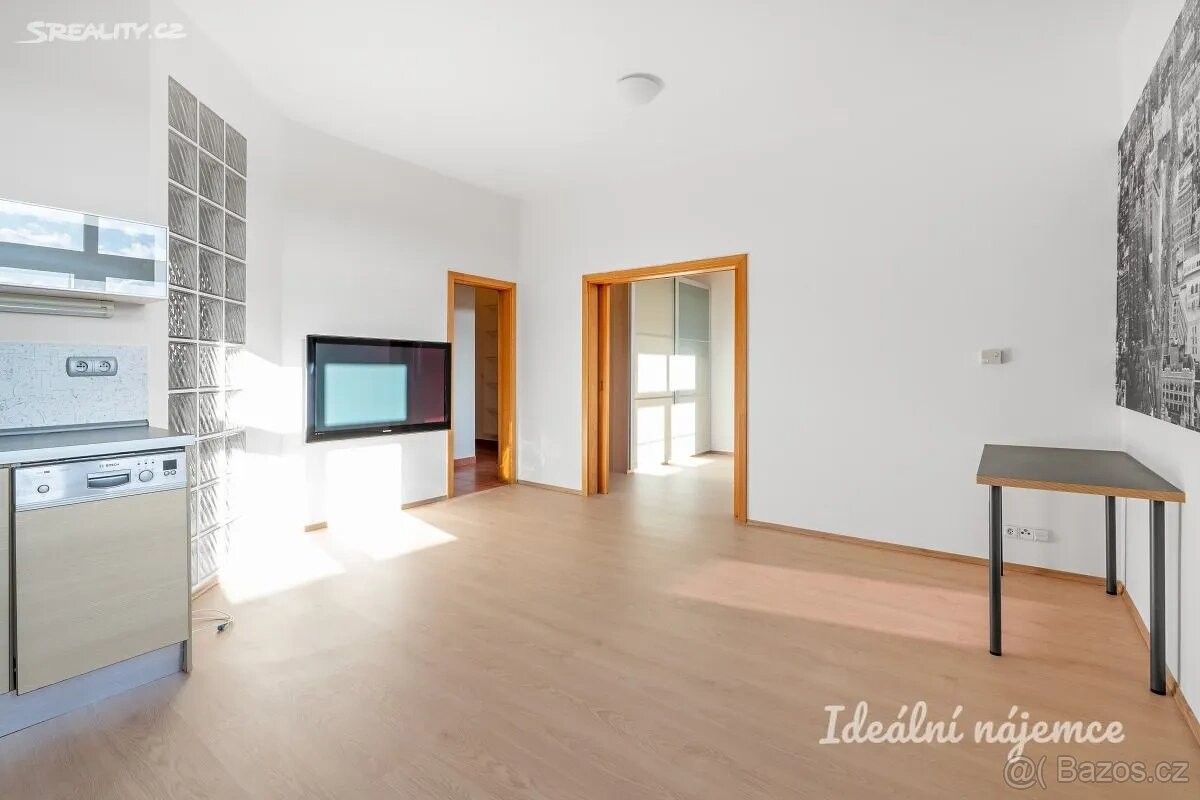 Pronájem byt - Praha, 170 00