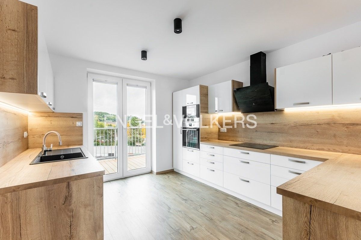 Pronájem byt 3+kk - Na Kovárně, Plzeň, 97 m²