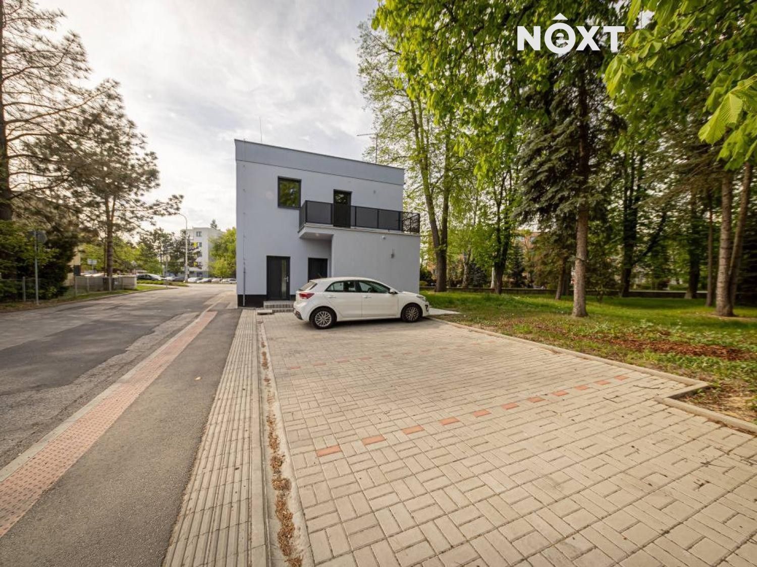 Kancelář · 86 m² · U Knihovny 1382, Jindřichův Hradec II - 4