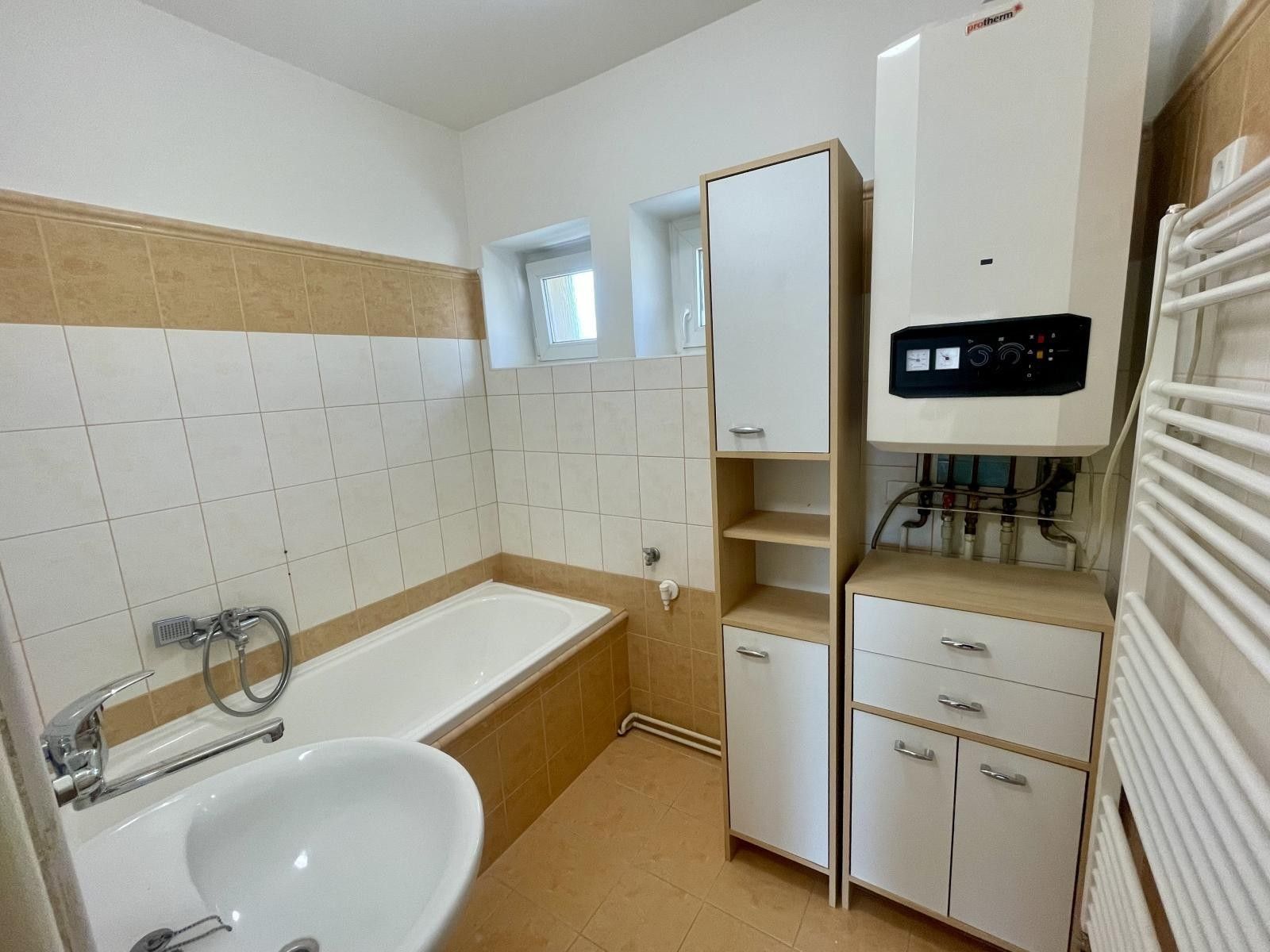 Byt 3+1 · 81 m² · Na Pískách, Hostivice - 4