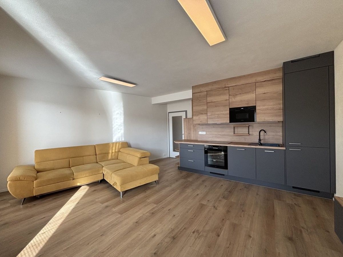 3+kk, Dobrovodská, České Budějovice, 73 m² - 1