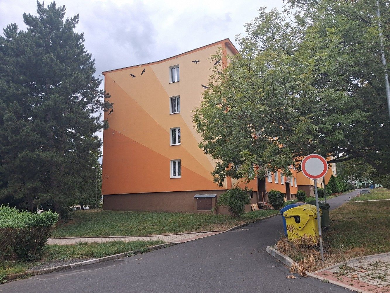3+1, Pod Přivaděčem, Jirkov, okres Chomutov, 68 m² - 2