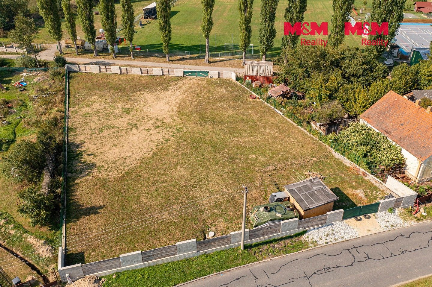 Pozemek pro bydlení, 980 m²