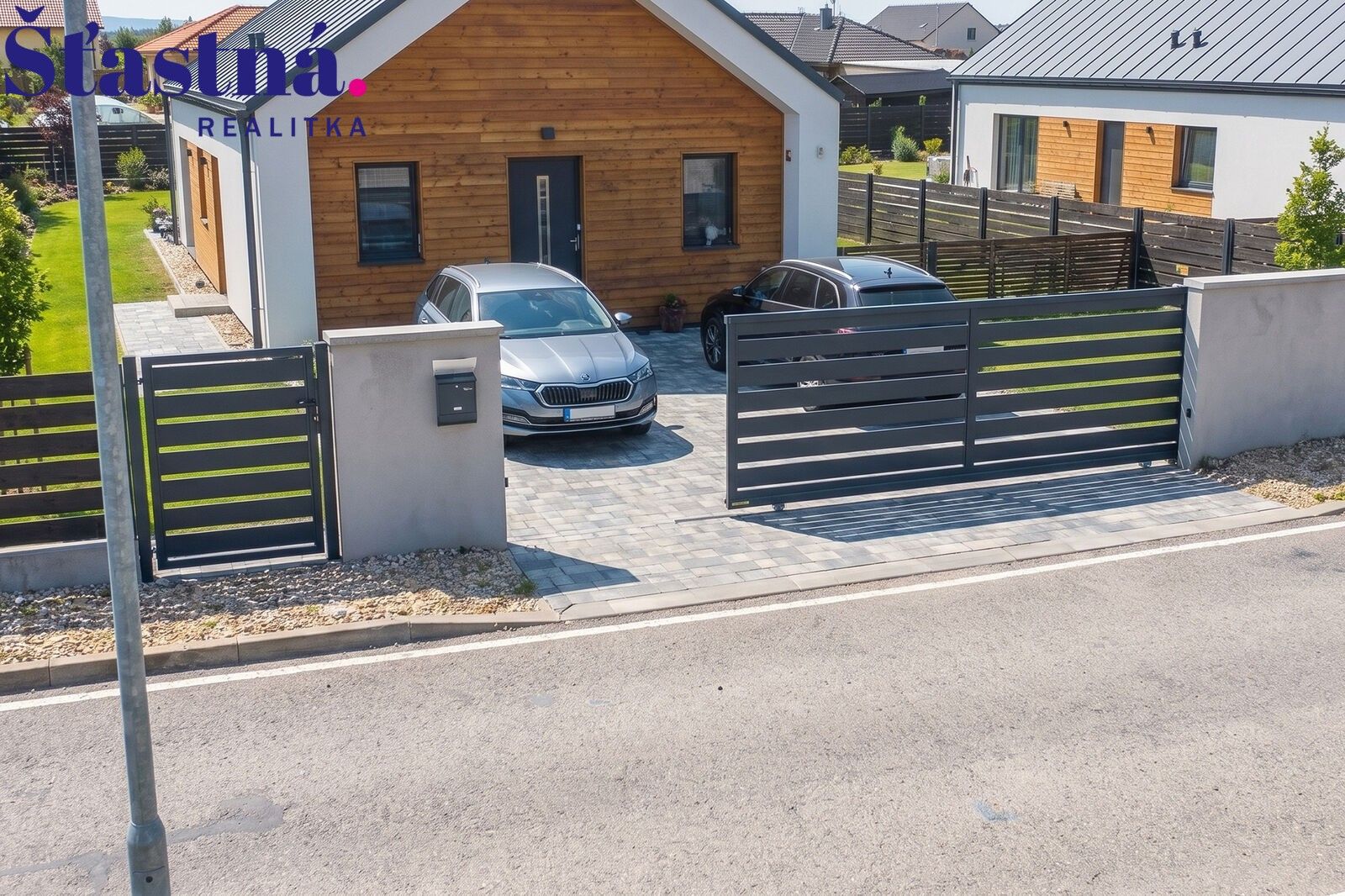 Pozemek pro bydlení · 1 009 m² · Dubné - 4