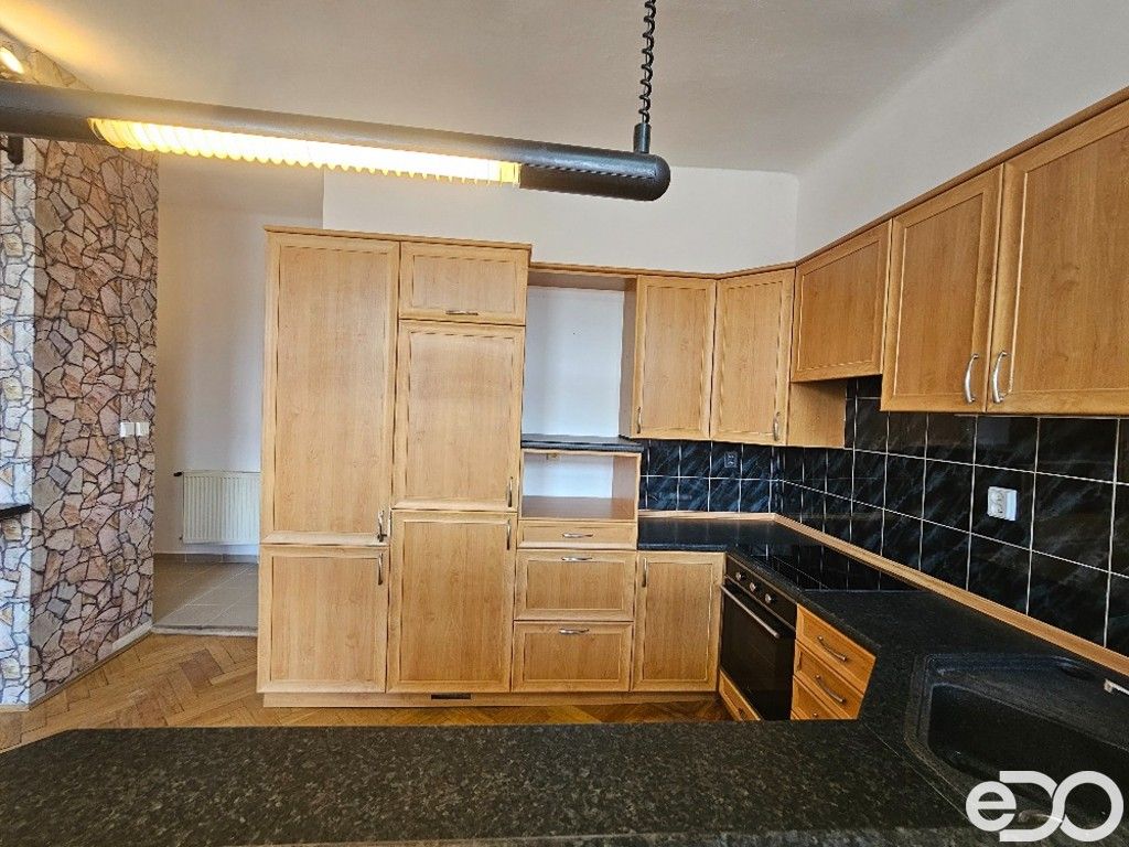Pronájem byt 2+kk - Husinecká, Praha Žižkov, 73 m² - 5