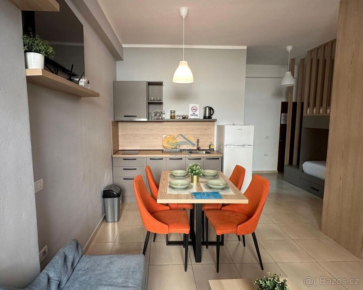 Ostatní, Zahraničí, 987 66, 43 m²