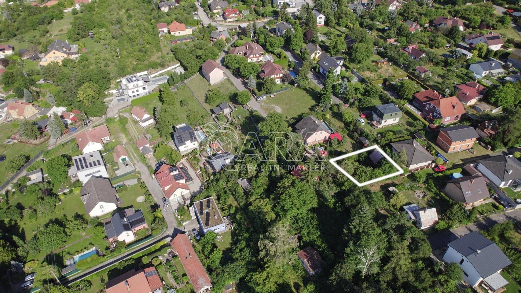 Pozemky pro bydlení, Topolová, Statenice, okres Praha-západ - 1