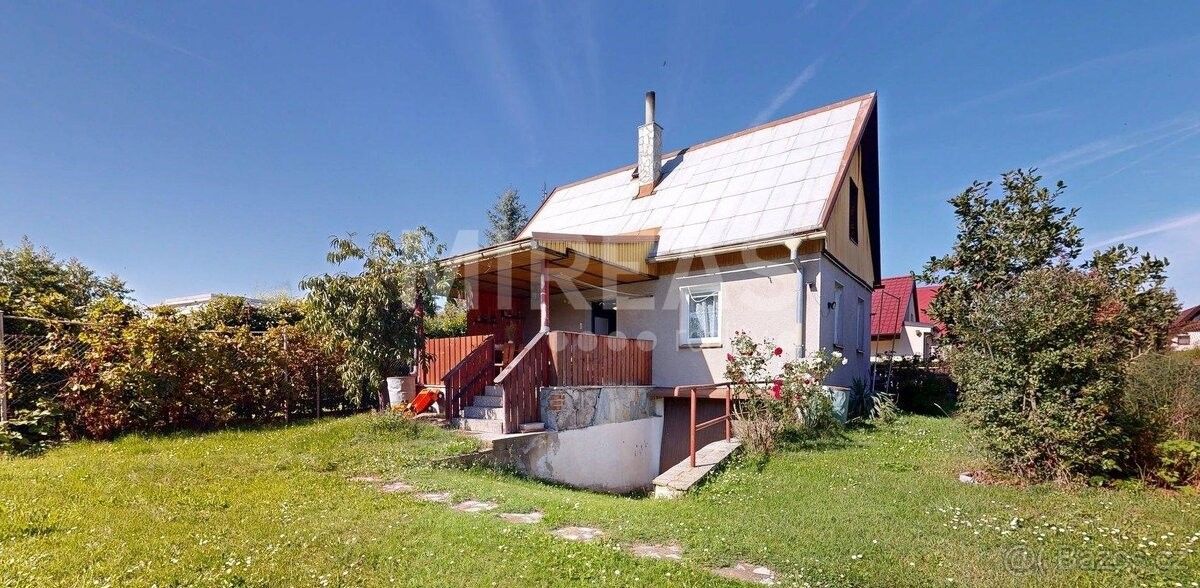 Chaty, Sadská, 289 12, 46 m²