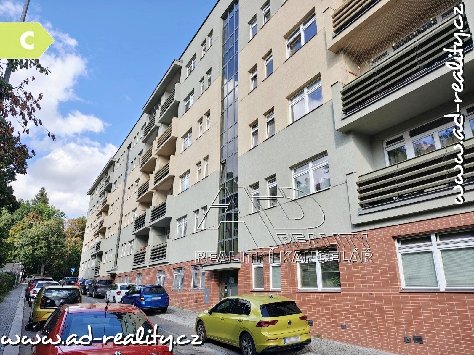 2+kk, Kišiněvská, Praha, 48 m²