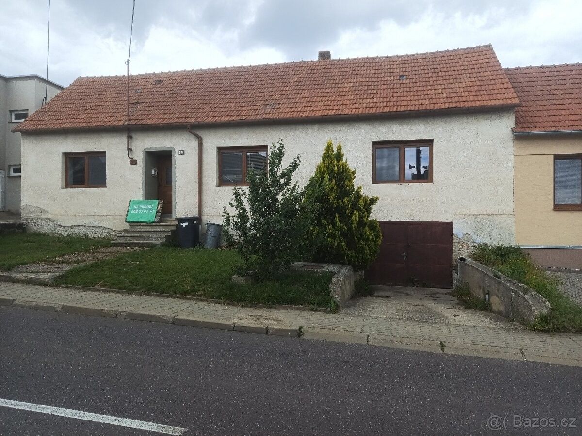 Prodej rodinný dům - Višňové u Znojma, 671 38