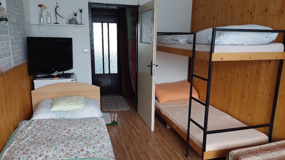 Chaty, České Meziříčí, 517 71