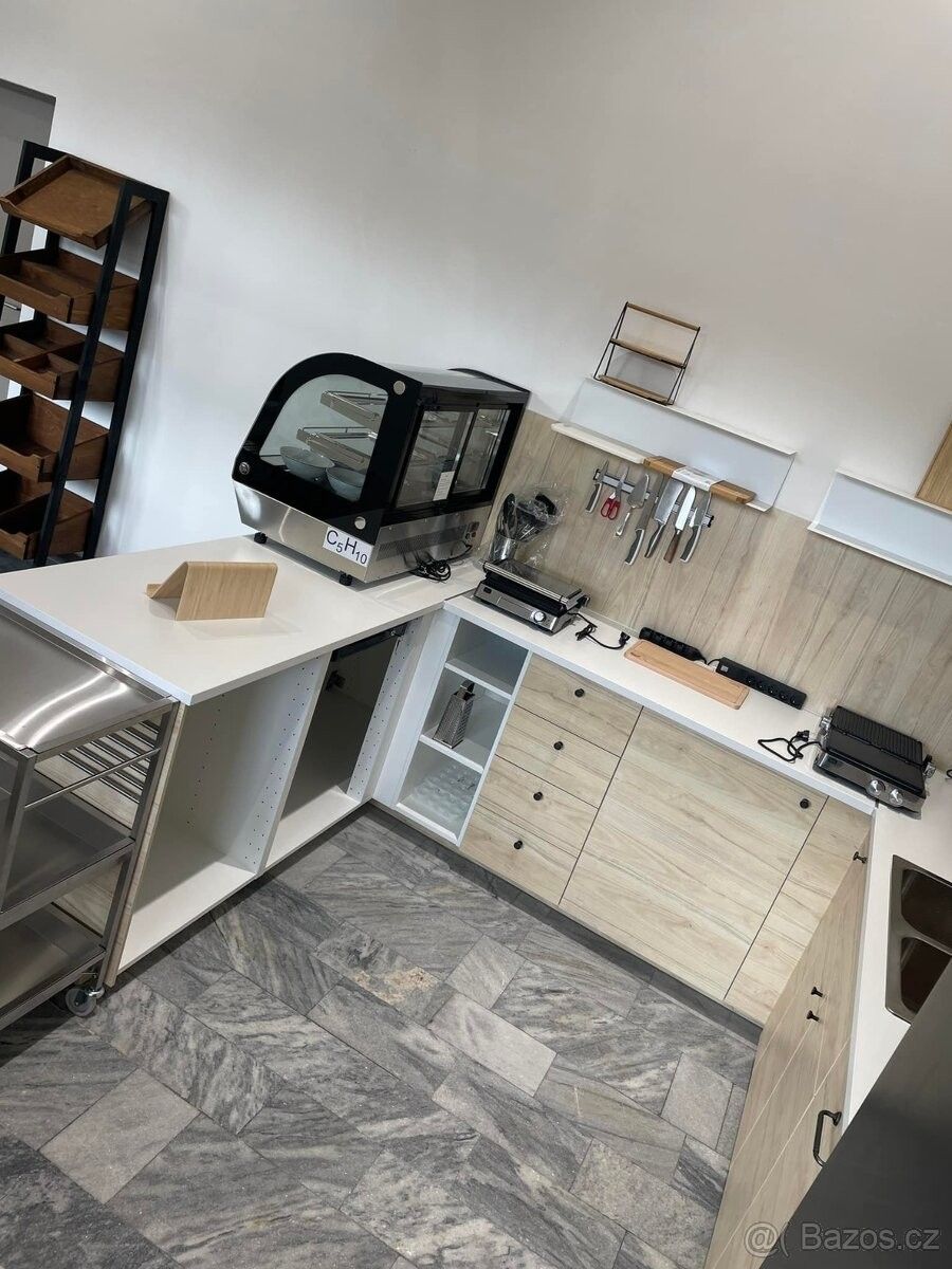 Ostatní, Šternberk, 785 01