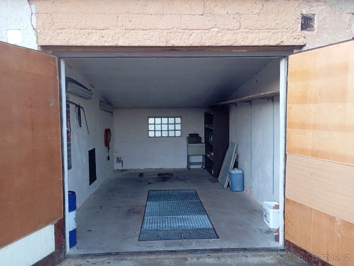 Garáže, Rokycany, 337 01