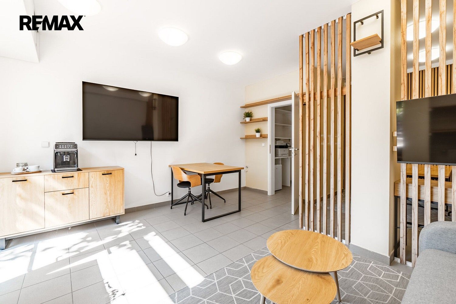 Prodej kancelář - Praha - Uhříněves, okres Praha 22, Hlavní město Praha, 29 m² - 5