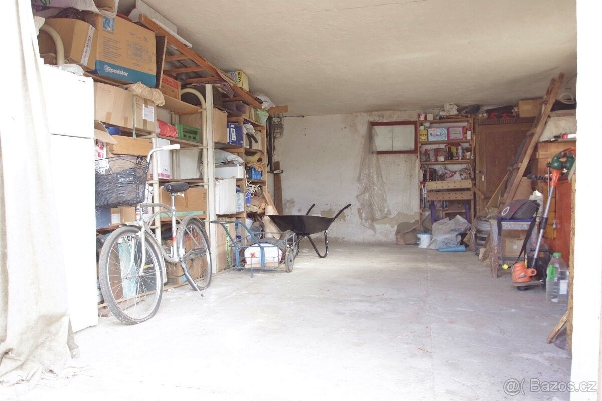 Prodej garáž - Dačice, 380 01, 23 m²
