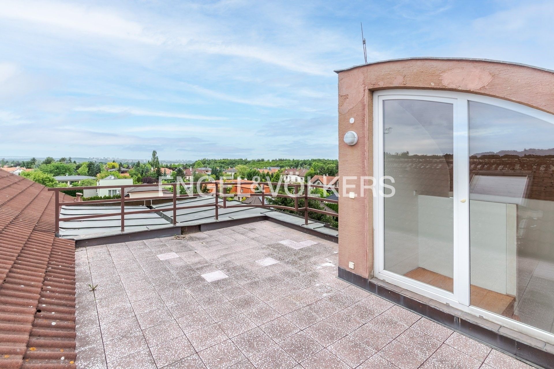 4+1, Na Michovkách II 668, Průhonice, 111 m² - 2