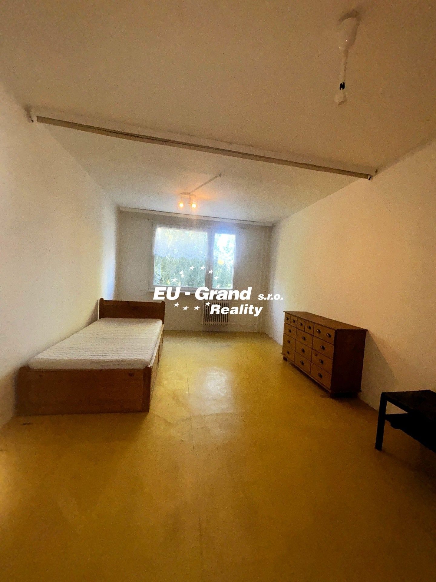 1+kk, Čelakovická, Varnsdorf, 27 m²