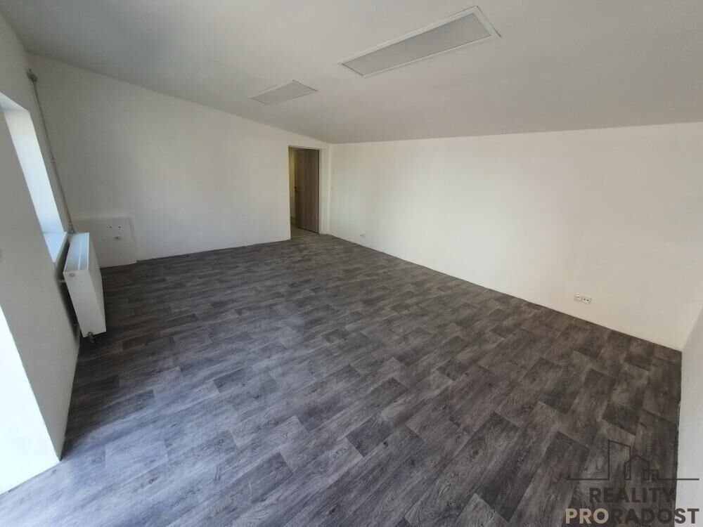 Pronájem kancelář - Znojmo, 669 02