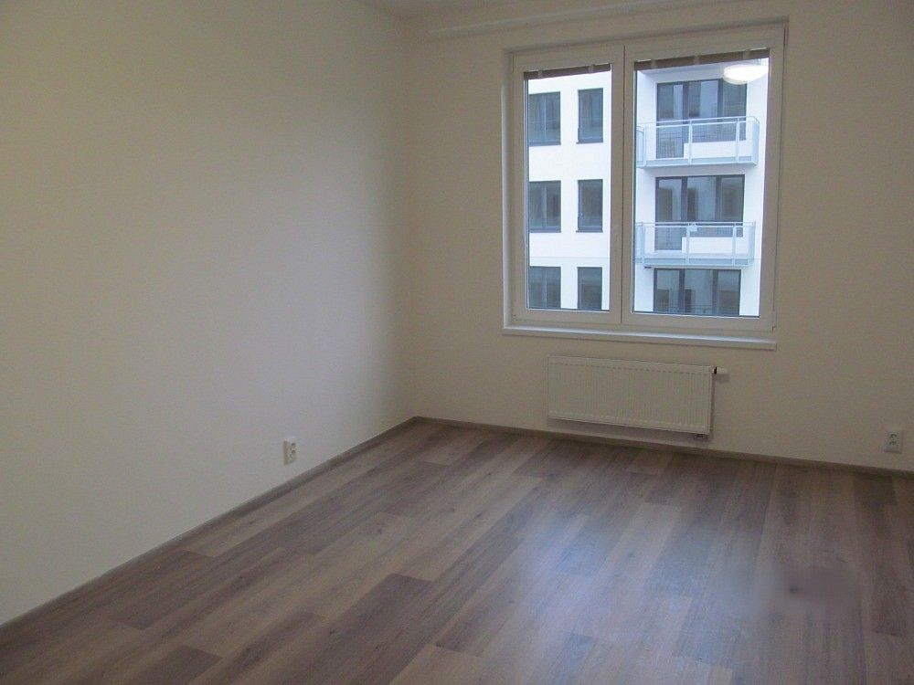 Prodej kancelář - Praha - Vysočany, okres Praha 9, Hlavní město Praha, 63 m² - 5