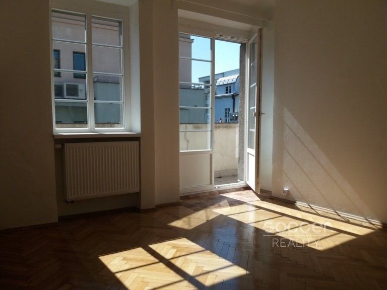 2+kk, Pravá, Praha, 50 m²