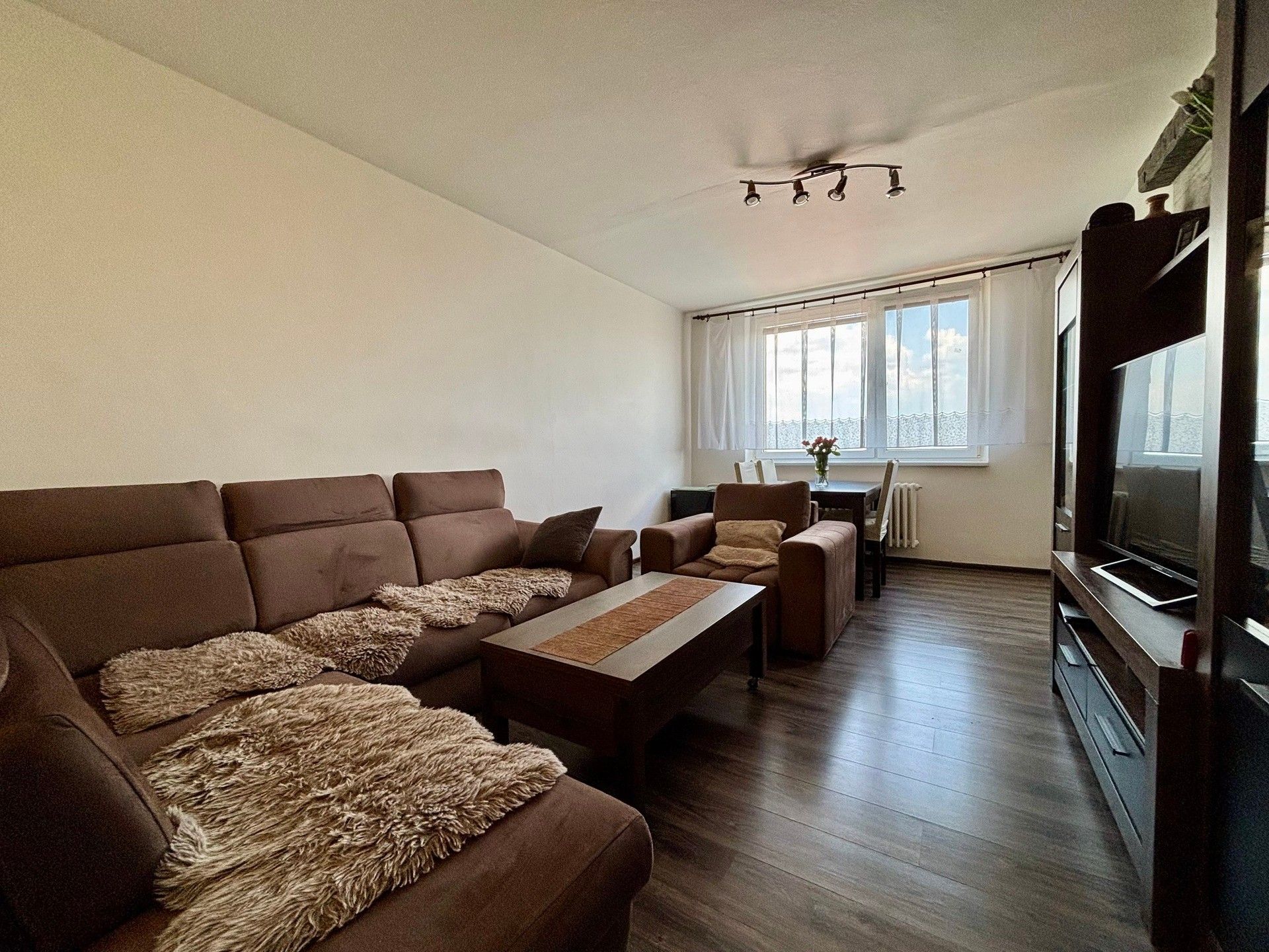 3+1, Víta Nejedlého, Vyškov, 74 m²