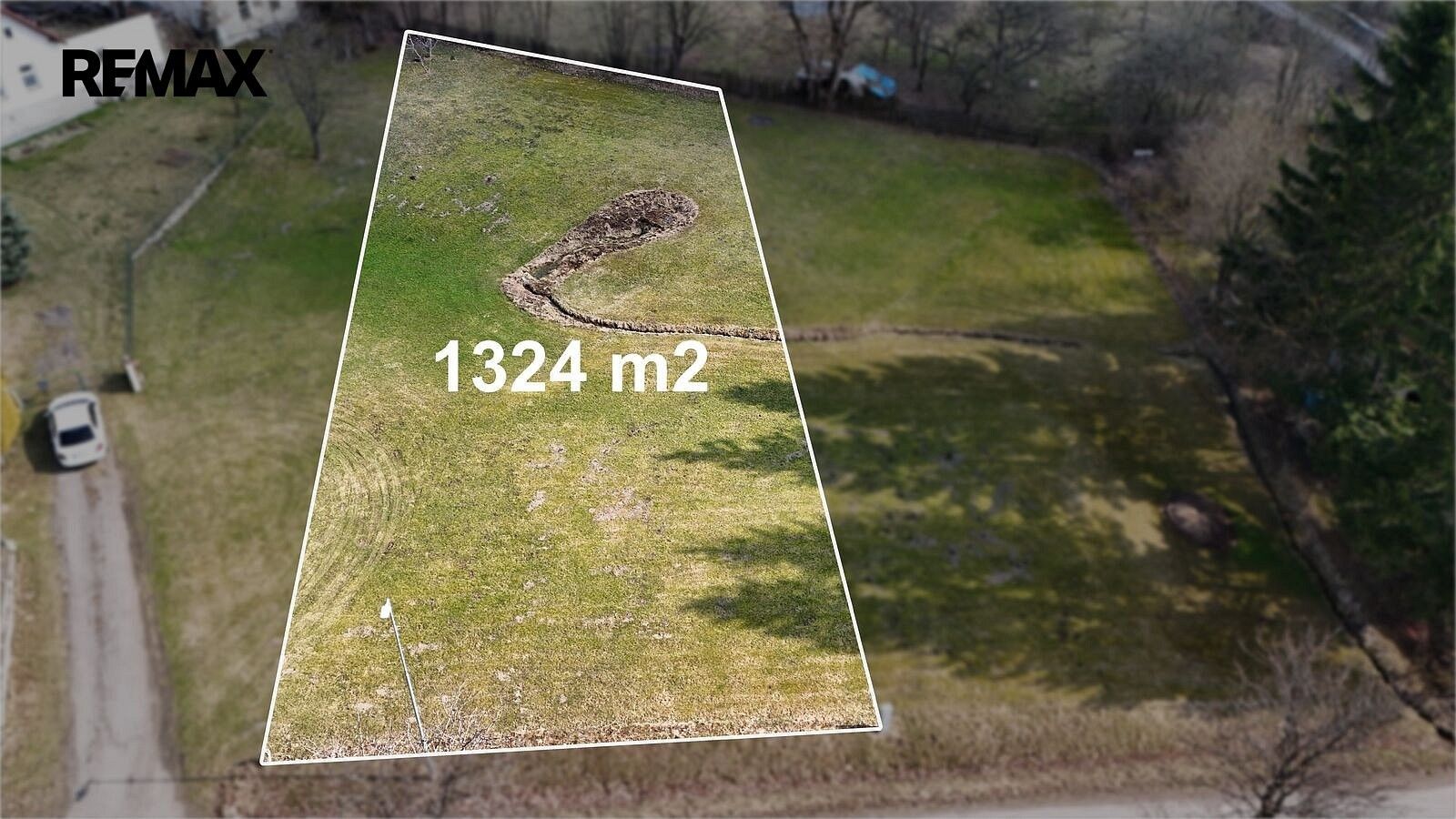 Pozemek pro bydlení, 1 324 m²