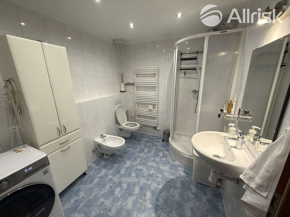 Pronájem byt 2+kk - Na Vyhlídce, Frýdek-Místek - Frýdek, 57 m² - 5