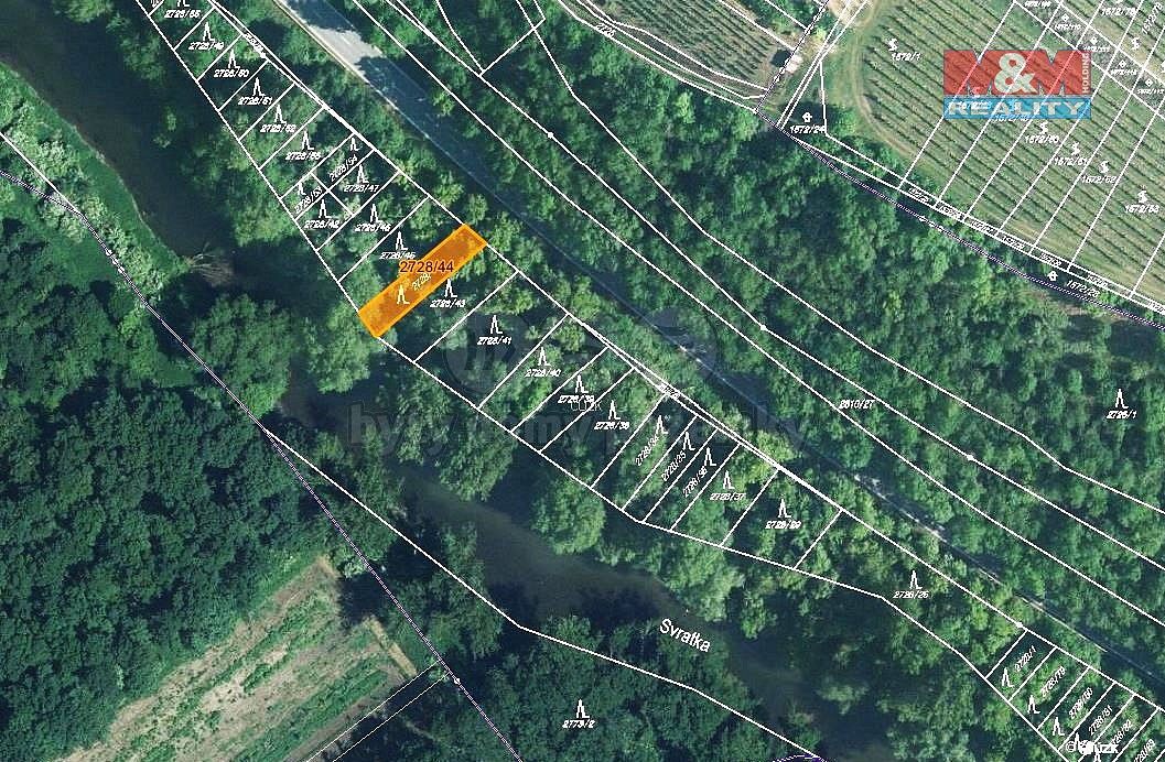 Les, 232 m²