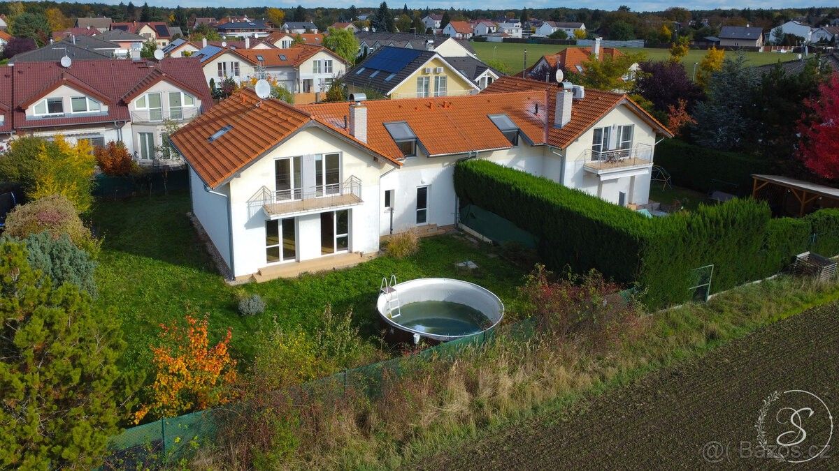 Prodej rodinný dům - Praha, 190 16