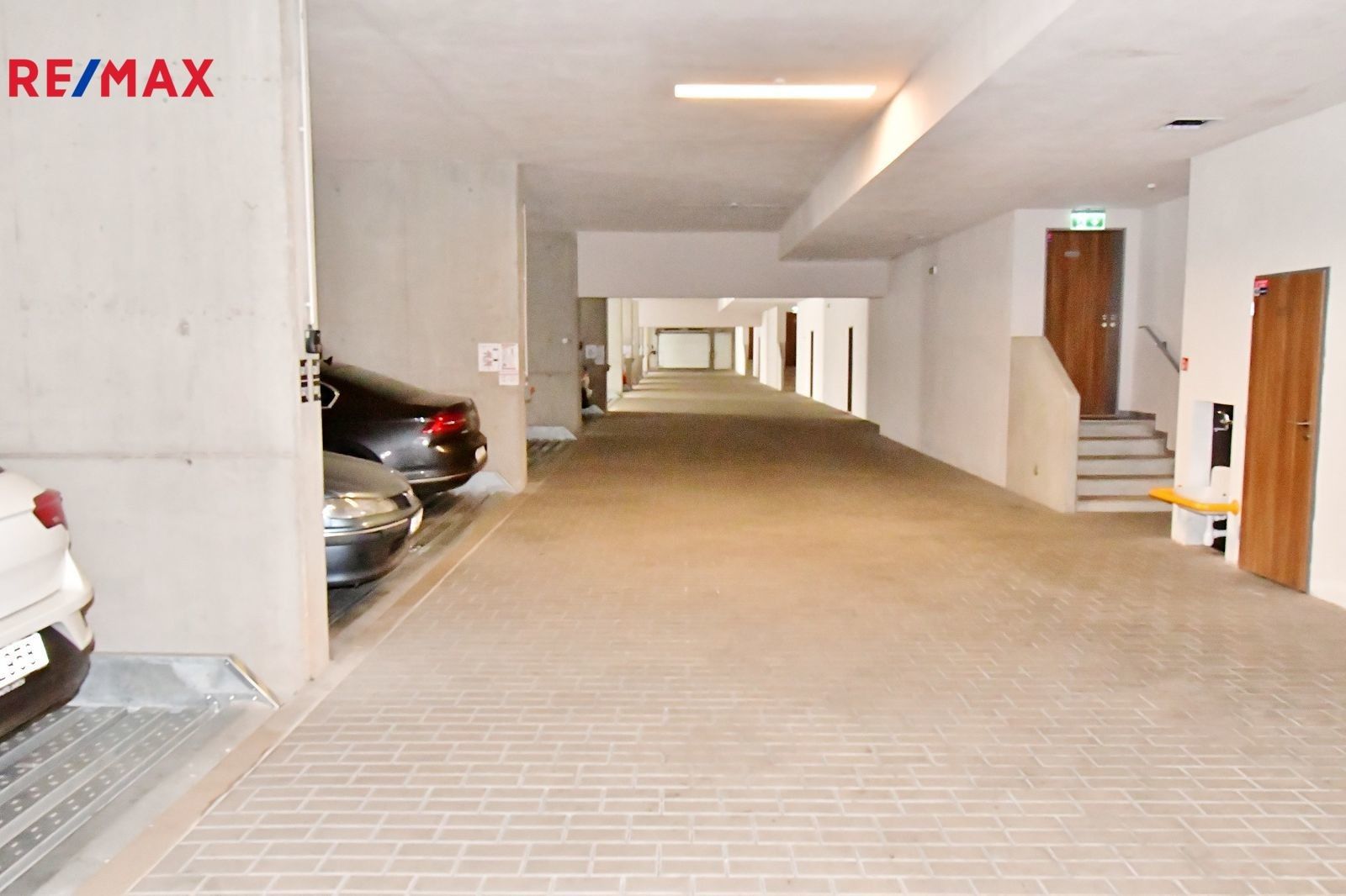 Pronájem garáž - Václavská, Kolín Iii, Česko, 19 m²