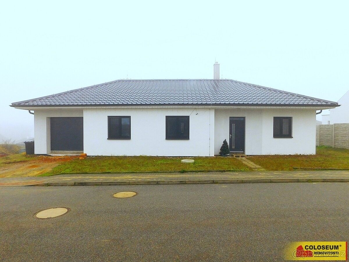 Prodej rodinný dům - Hrušovany nad Jevišovkou, 671 67