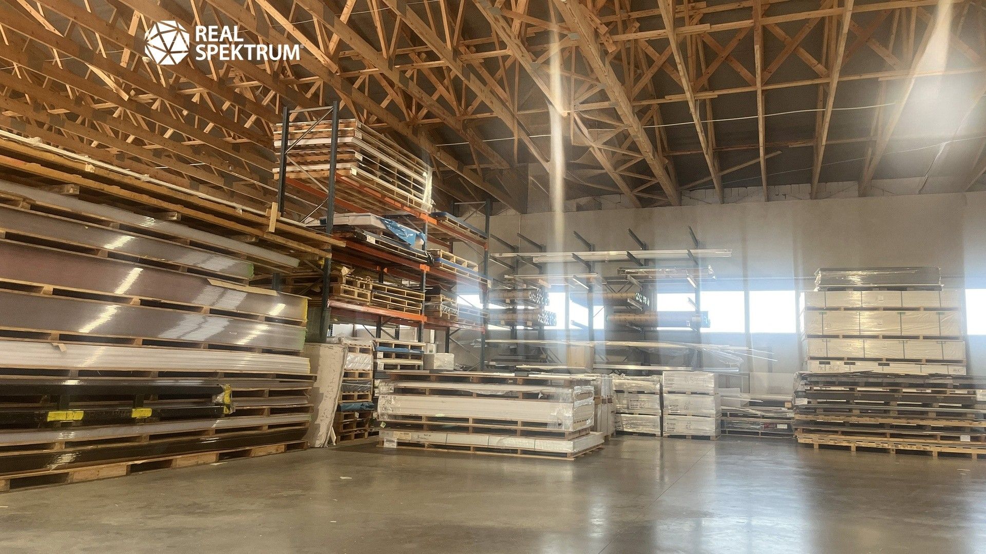 Pronájem sklad - Jiříkovská, Šlapanice, 1 000 m²