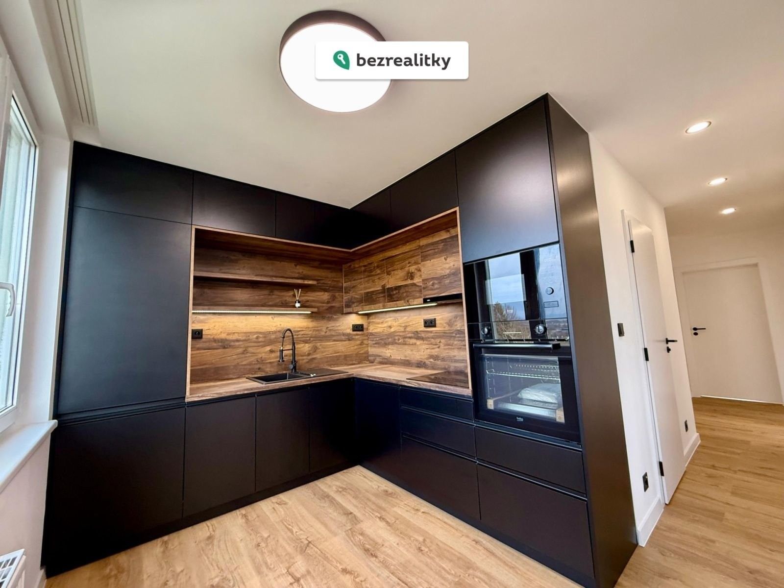 4+1, Modenská, Karlovy Vary, 77 m²