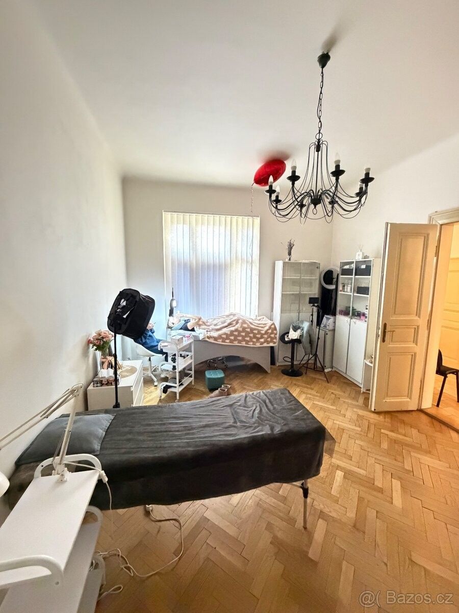 Pronájem obchodní prostory - Praha, 150 00