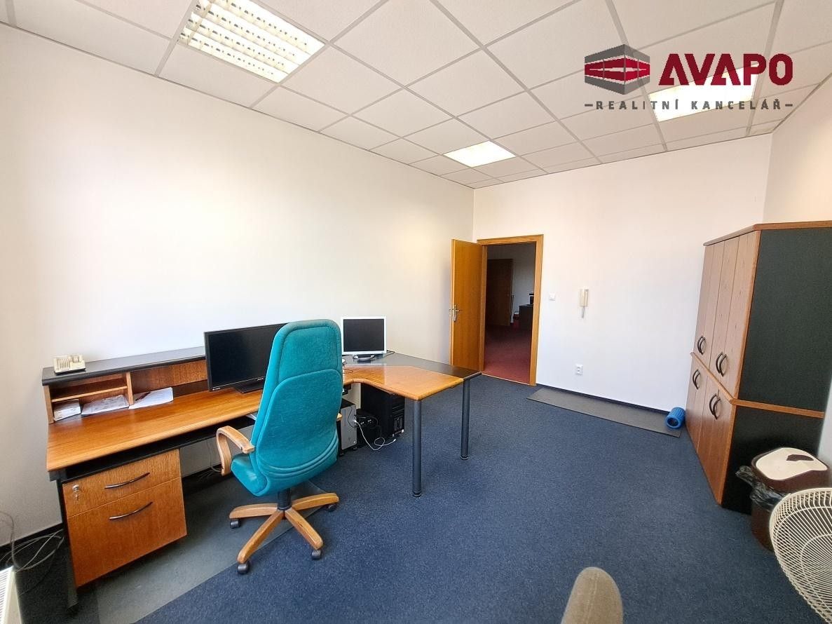 Pronájem kancelář - Krnovská, Opava, 39 m²