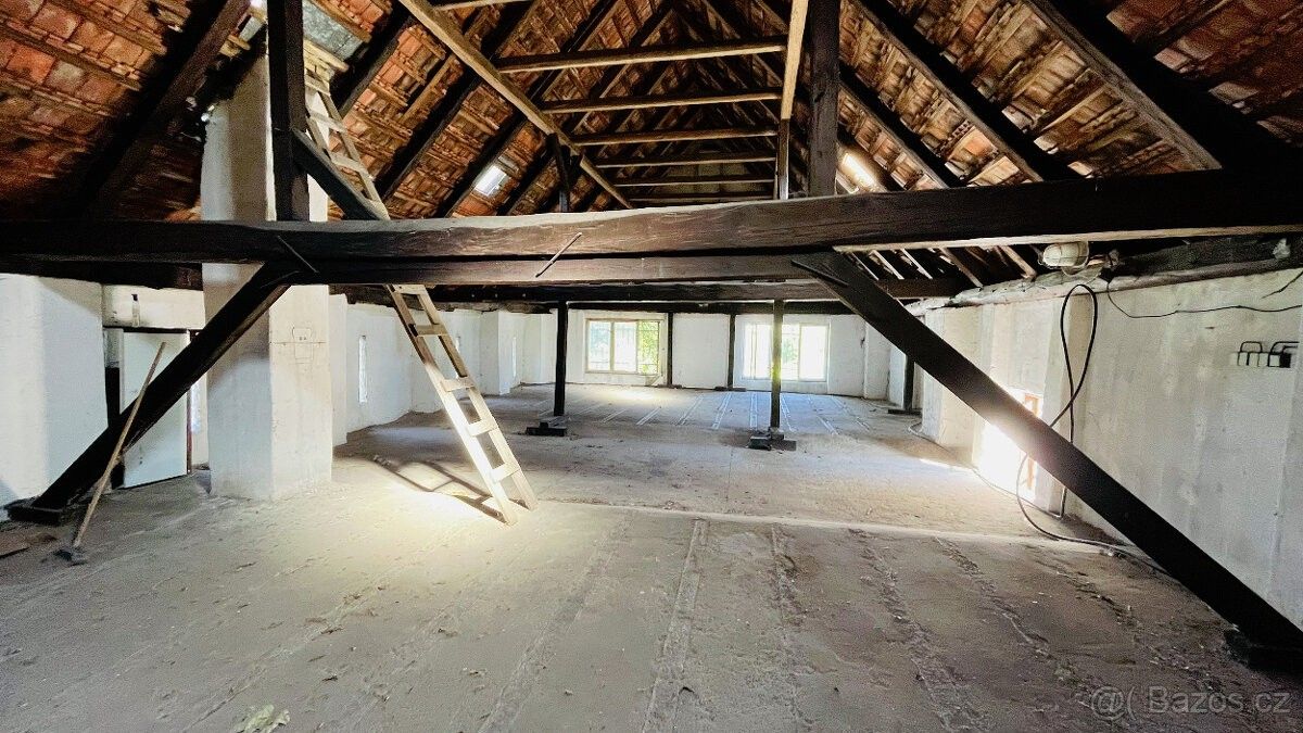 Pronájem sklad - České Budějovice, 370 01