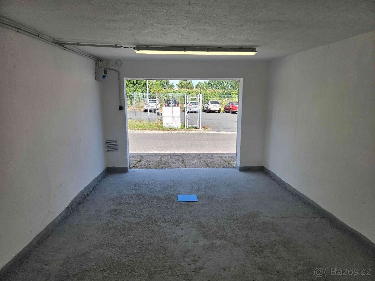 Garáž · Ostrava, 723 00 - 4