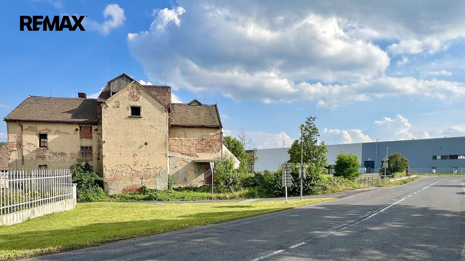 Činžovní dům · 1 305 m² · Hostomice, okres Teplice, Ústecký kraj - 2