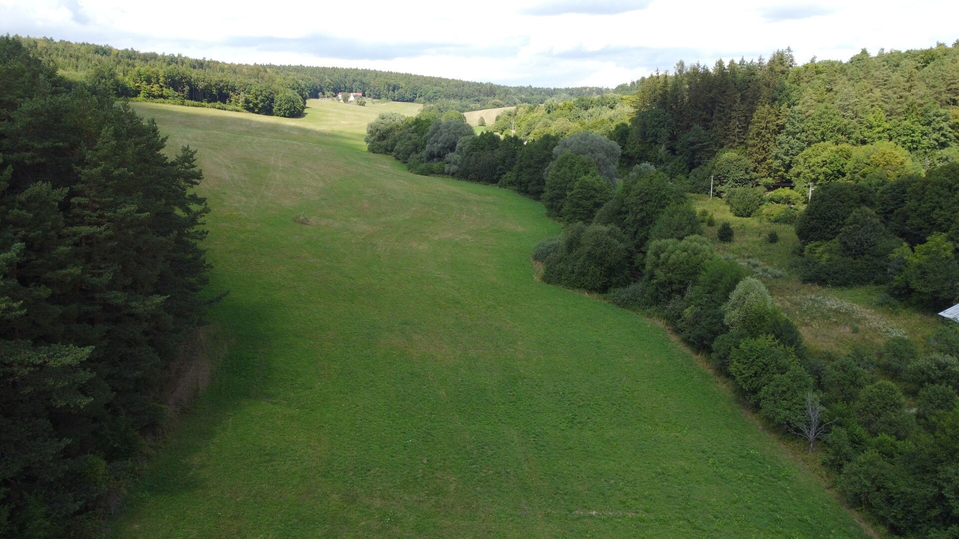 Louka · 1 826 m² · Slavičín Nevšová - 4